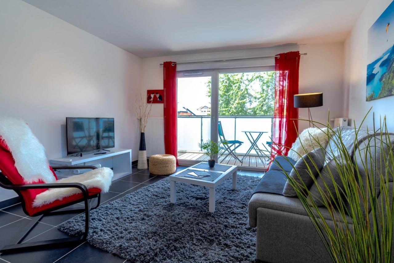 Le Coquelicot 3 Etoiles - Proche Vieille Ville, Calme & Confort Annecy Buitenkant foto